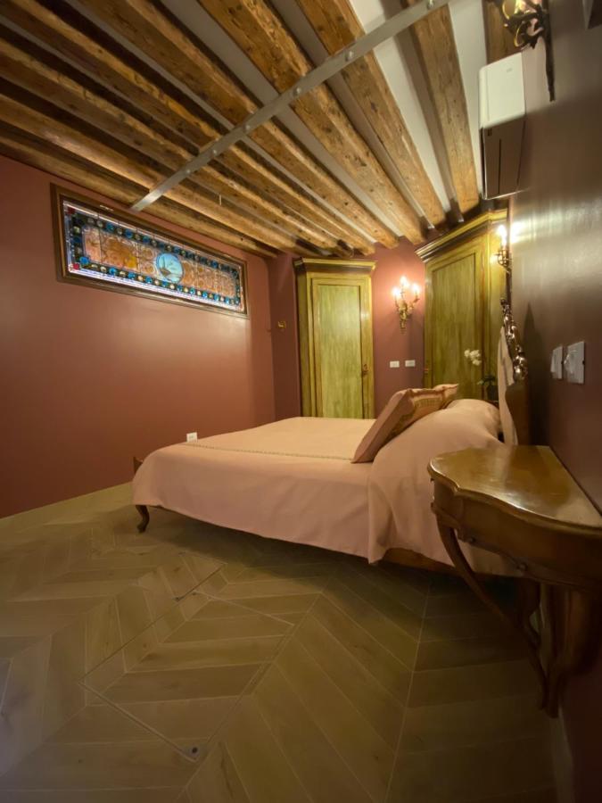 Apartament Dimora Contarini Charm On Grand Canal
